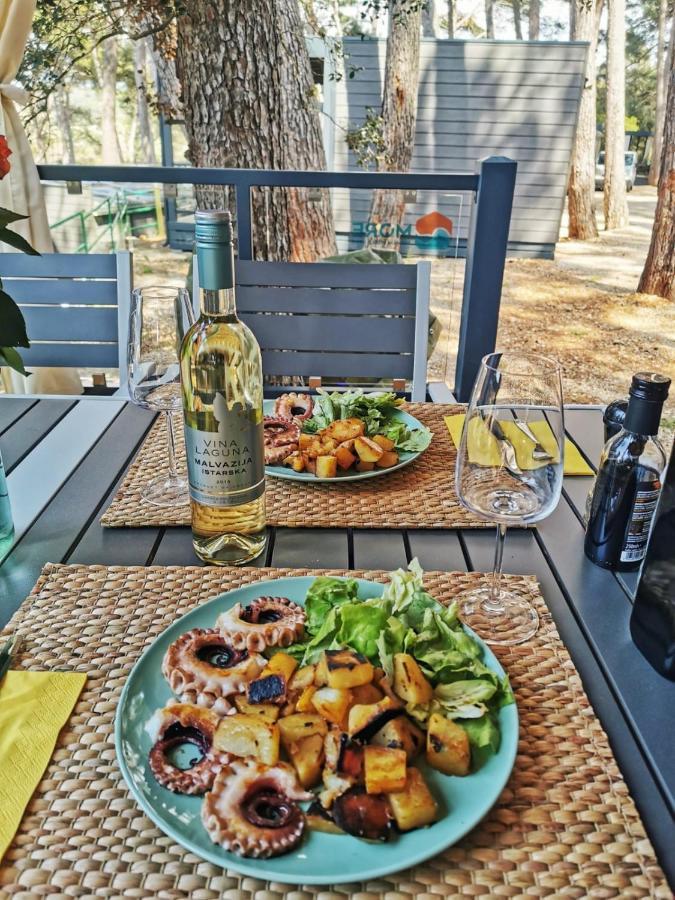 Mobile Home More Porton Nature Hideouts Rovinj Exterior photo