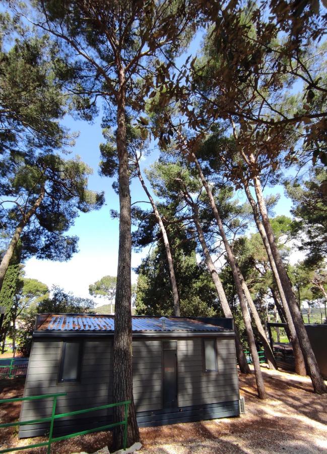 Mobile Home More Porton Nature Hideouts Rovinj Exterior photo